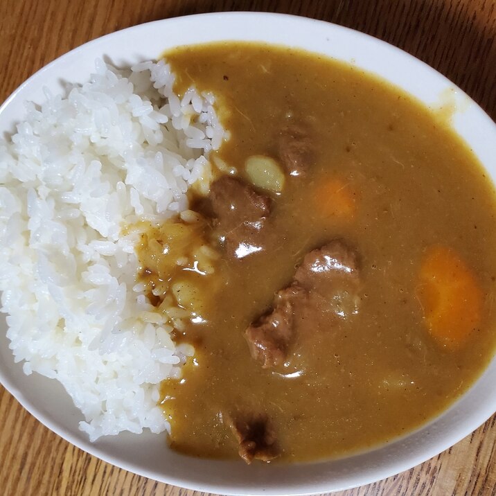 牛肉ミスジのカレー